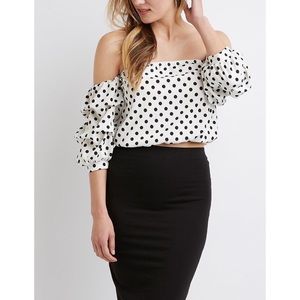 BEAUTIFUL ☺️💕 Polka Dot Off-Shoulder Crop Top